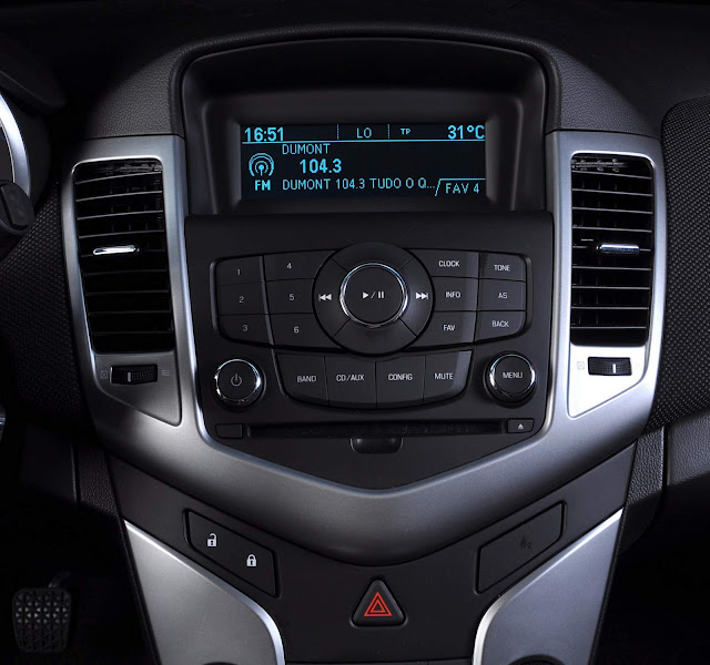 Chevrolet Cruze Sport - GPS