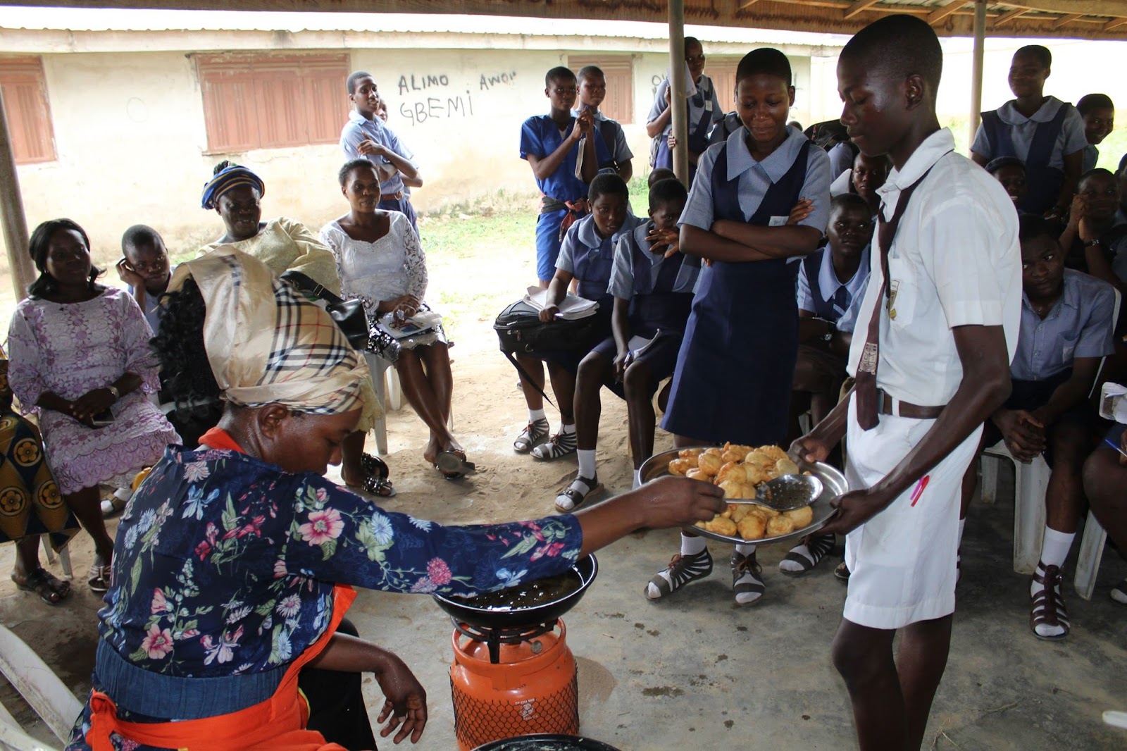 The David Tyler Trust International Projects Nigeria ; baking and