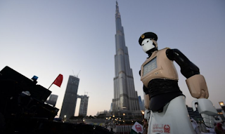 First Robotic Cop Joins Dubai Police