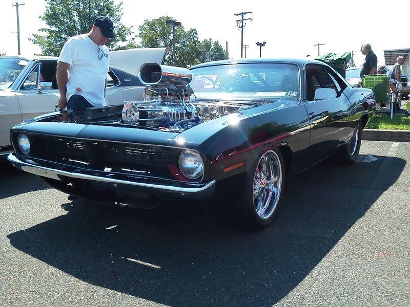 The Annex Hatfield car show