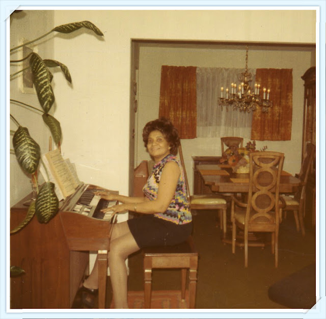 Wordless Wednesday: Grandma Horton at Aunt Eloise's House --How Did I Get Here? My Amazing Genealogy Journey