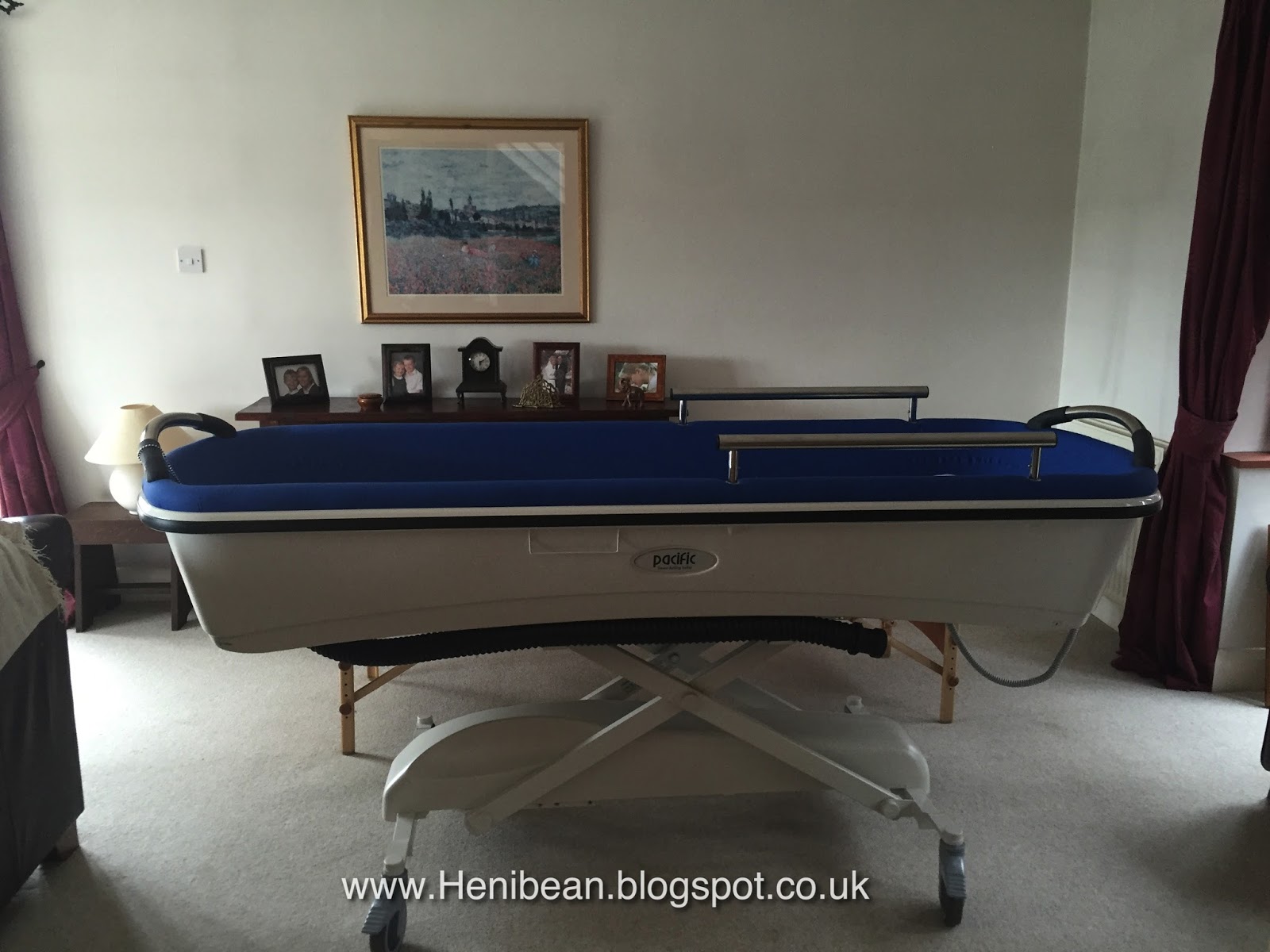 Henibean Special needs Equipment Heni's new bath!