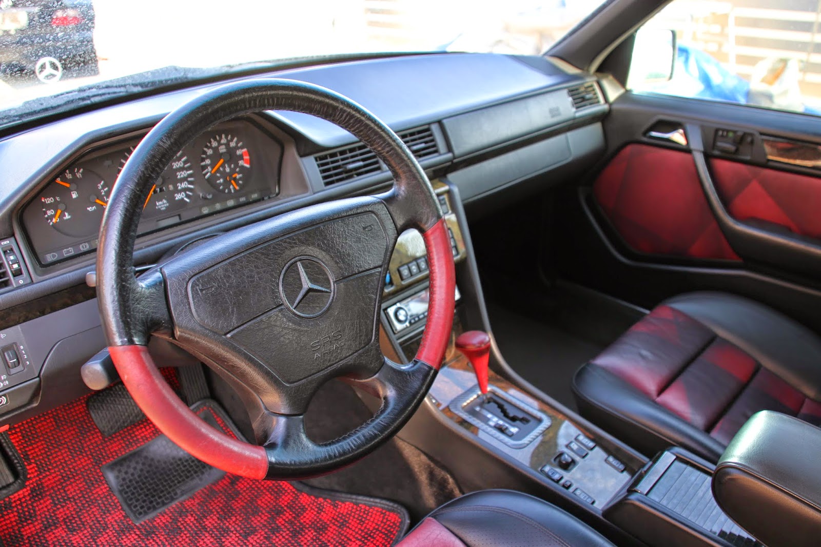 Mercedes Benz W124 E500 Limited Edition Benztuning