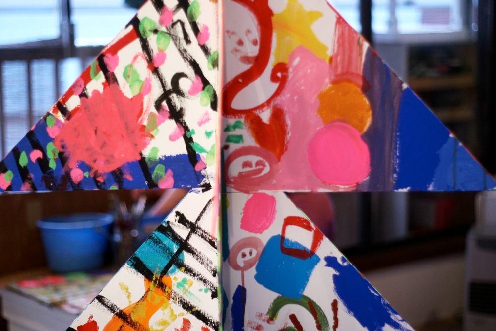 Spiniferous Gallery Kids Art in Japan