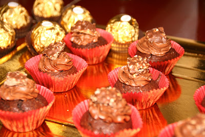 Cupcakes dels millors bombons de xocolata i avellana: Ferrero Rocher