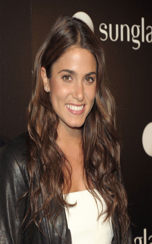 fashionjewellery: Nikki Reed Mini Skirt