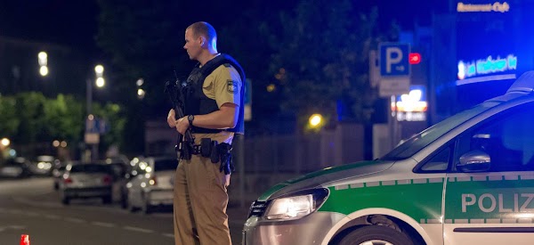 Explosión restaurante Alemania, se habla de muertos Explosión restaurante Alemania, se habla de muertos