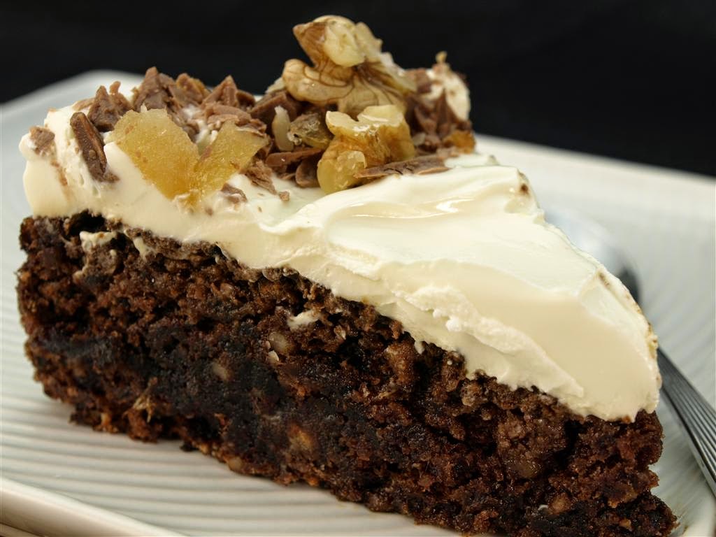 Homemade Recipes Chocolate Date and Nut Cake