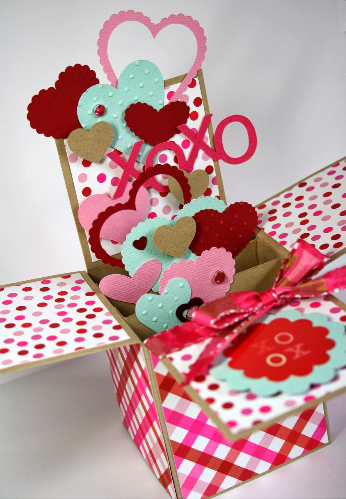 Scrapping Outside The Lines: Valentine Pop-Up Box Card