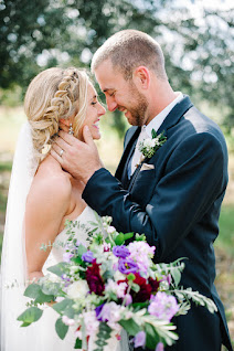 bride and groom with bridal bouquet