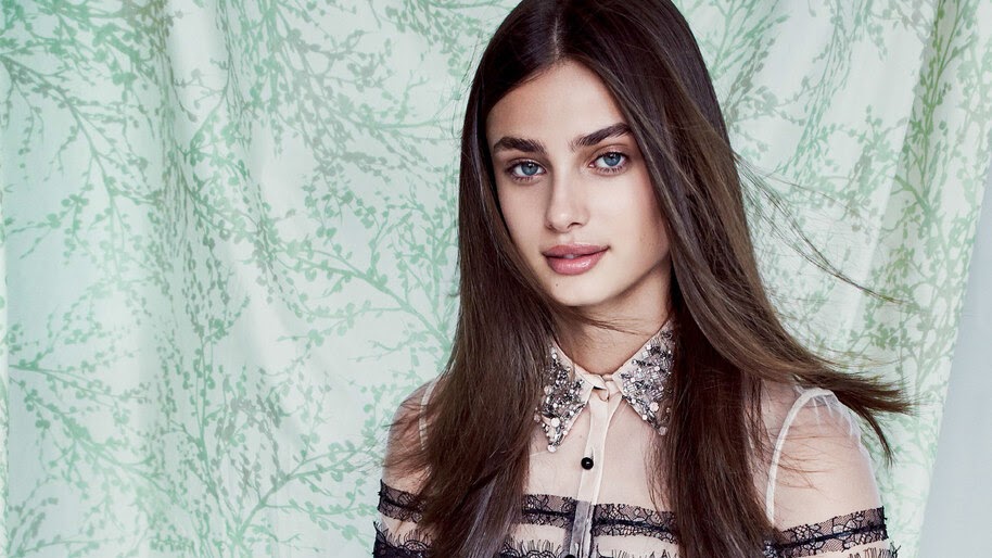 Taylor Hill, Vogue, 4K, #4.2248