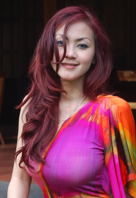 2012 Foto Ade Fitrie Hot Seksi Payudara Besar Artis Indonesia Free Hot Nude Porn Pic Gallery