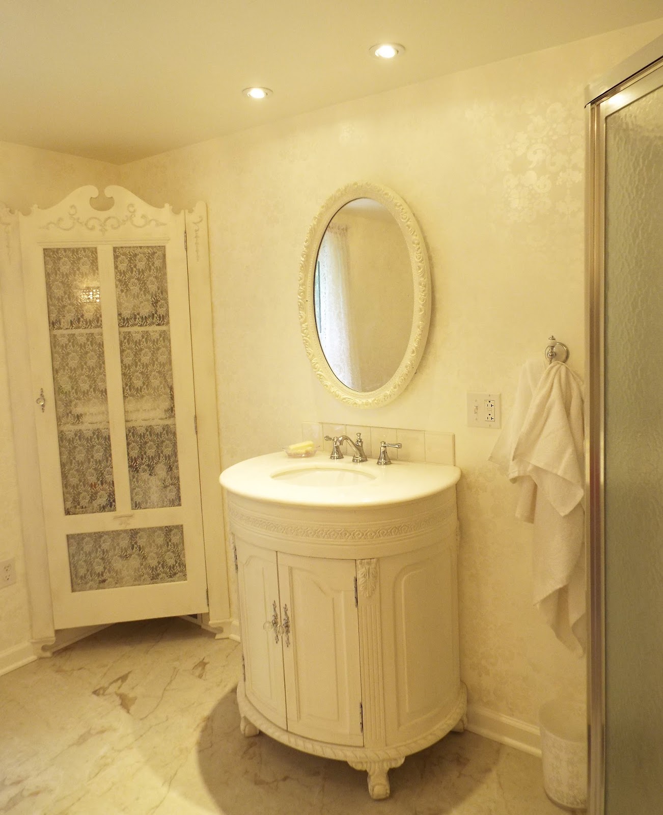 Scherer Beautiful Living White Bathroom Rococo Sink Tub Lace Cupboard