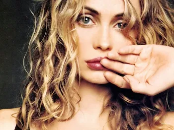 emmanuelle beart