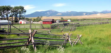 The Western Frontier Women / Life on the Ranch Western Trips