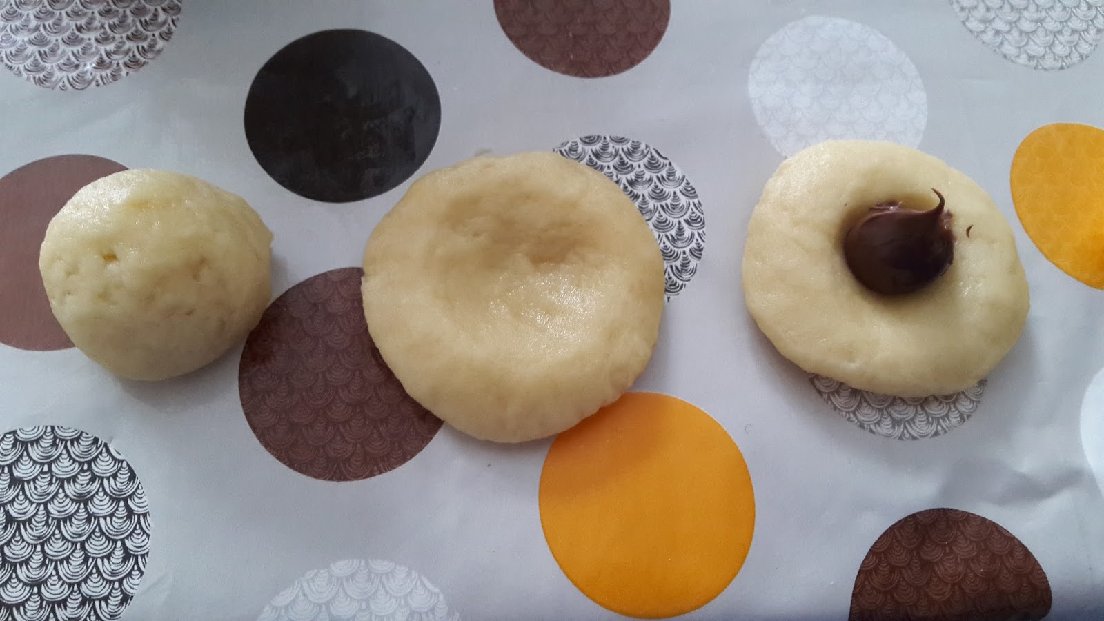 NUTELLA DOLGULU KURABİYE TARİFİ RESİMLİ BAHARIN LEZZETLERİ