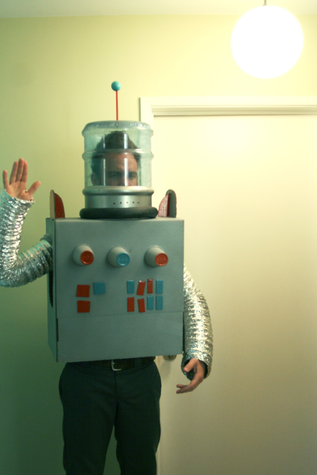 Picnics in the Park: Mr. Roboto: Easy Homemade Robot