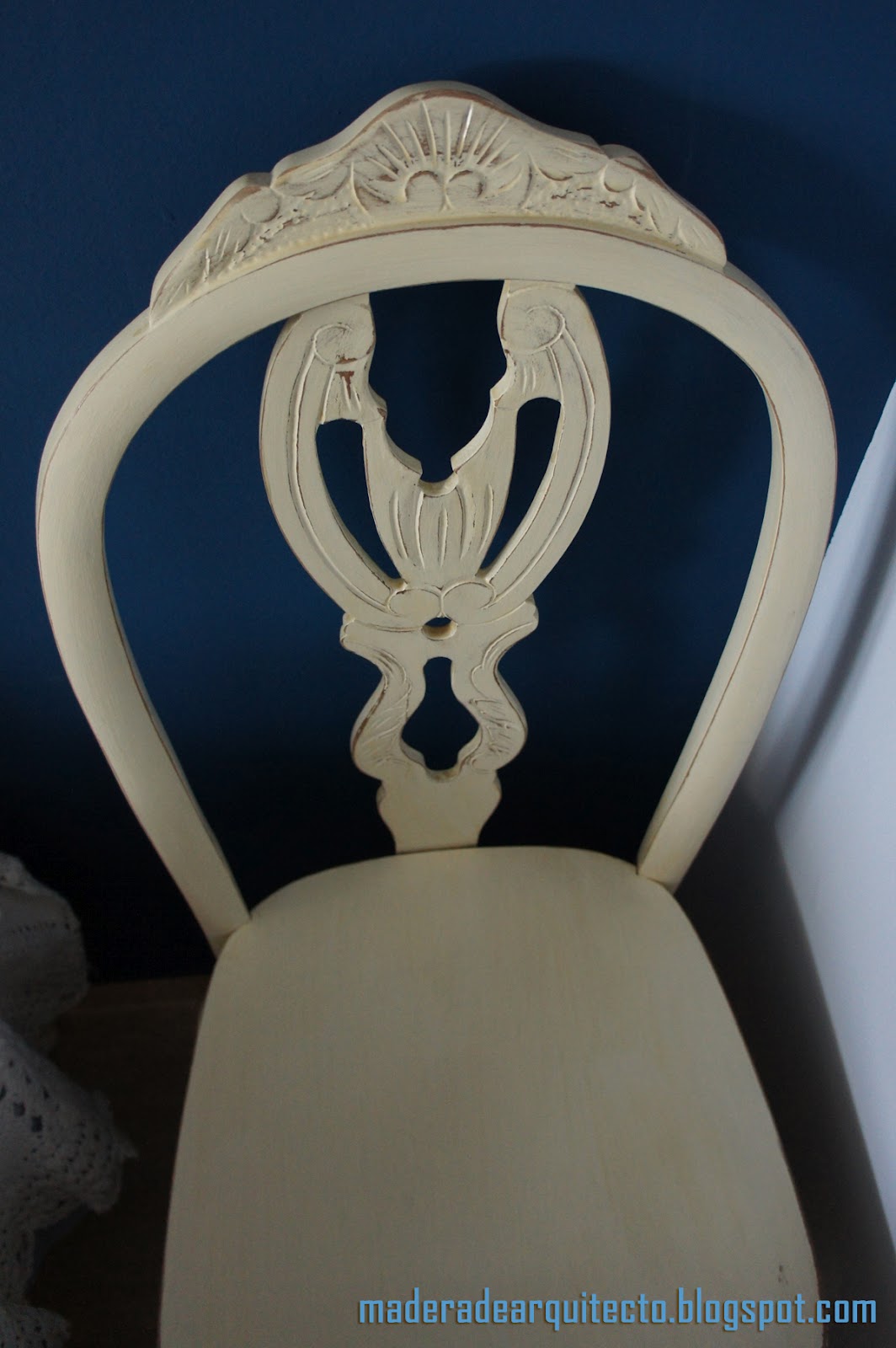 madera de arquitecto: Restauración de muebles. Silla y Camas.