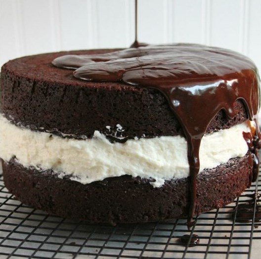 DING DONG CAKE #cakes #chocolate DING DONG CAKE #cakes #chocolate
