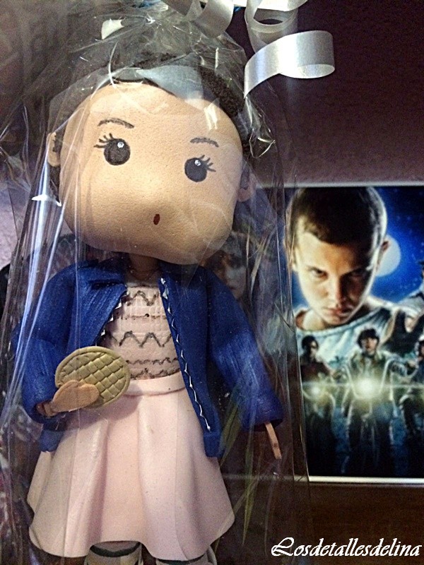 muñeca once stranger things