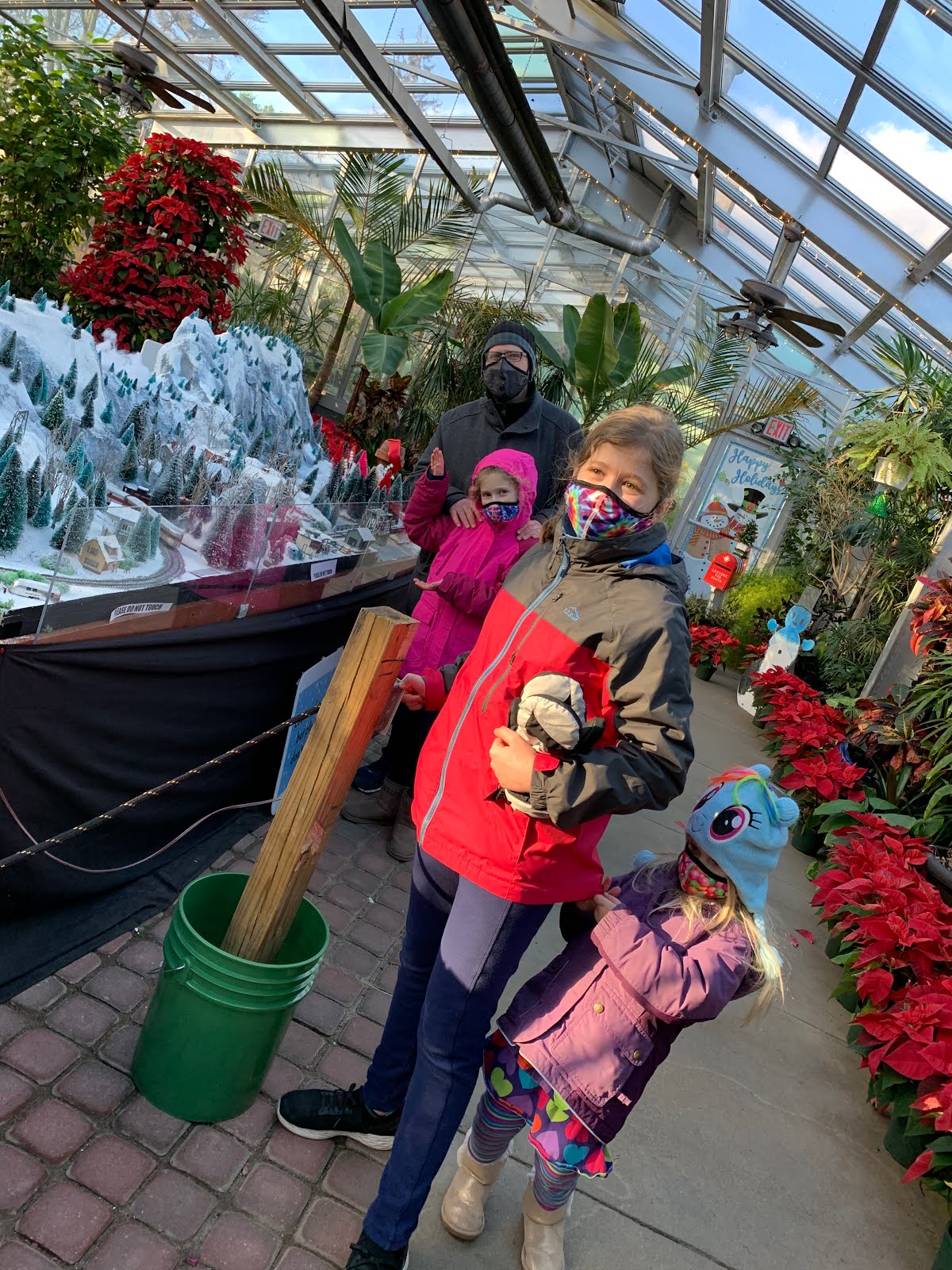 Seren and Craig, The Life Trains at the Beardsley Zoo