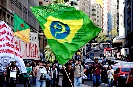 [Image: bandeira-brasil-comunista.jpg]
