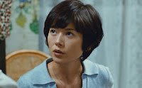 Yoko Maki in After the Storm (14)
