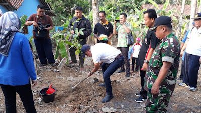 Bupati Saba Desa, Ajak Warga Kembangkan Potensi Desa Dukung Romansa Purworejo 2020