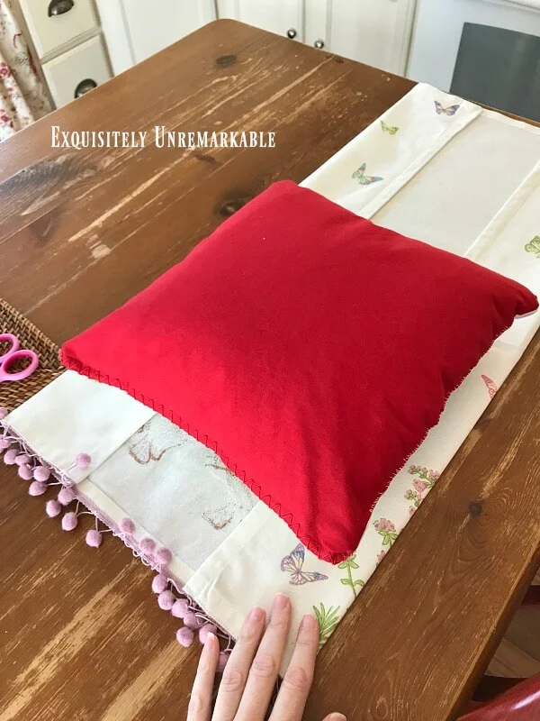 Fold Towel To Make A Pillow Cover