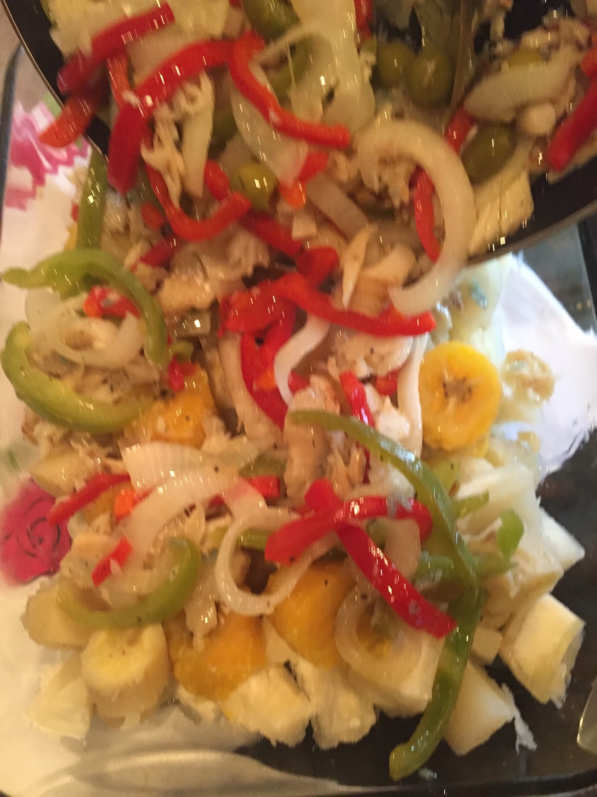 Viandas en escabeche con Bacalao estilo Boricua Mezcla De Sabor