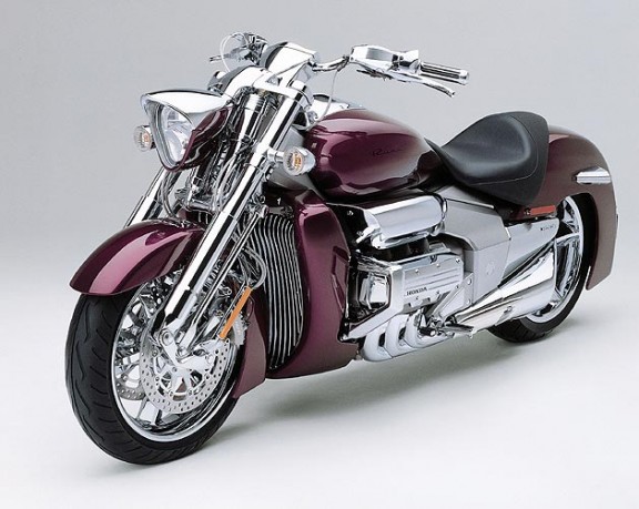 Speedy Bikes: 2011 New Honda Rune It’s 1800cc