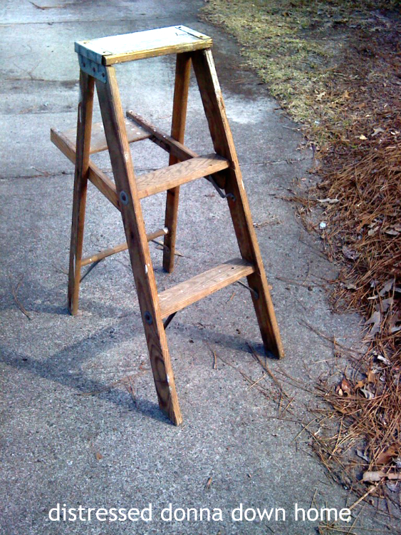 Distressed Donna Down Home Friday Finds