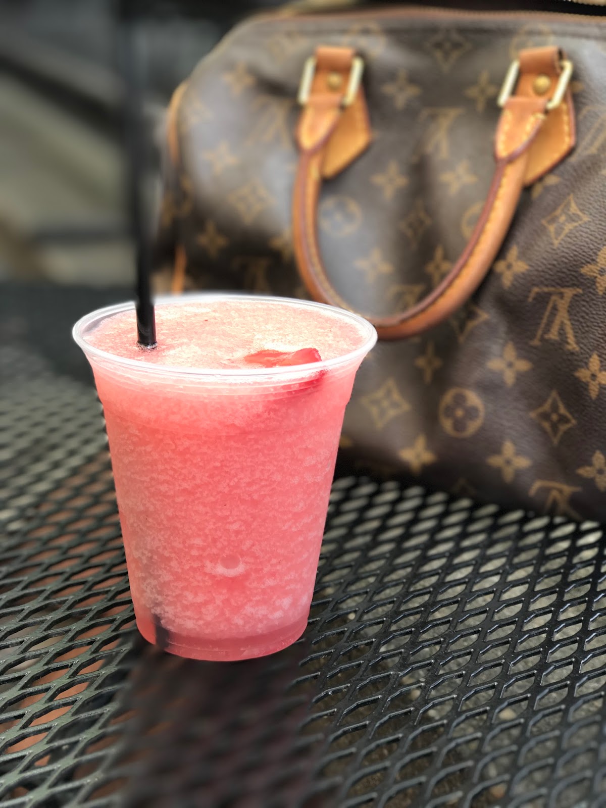 where to find frose in boston, eataly, summer drinks, outdoor drinks