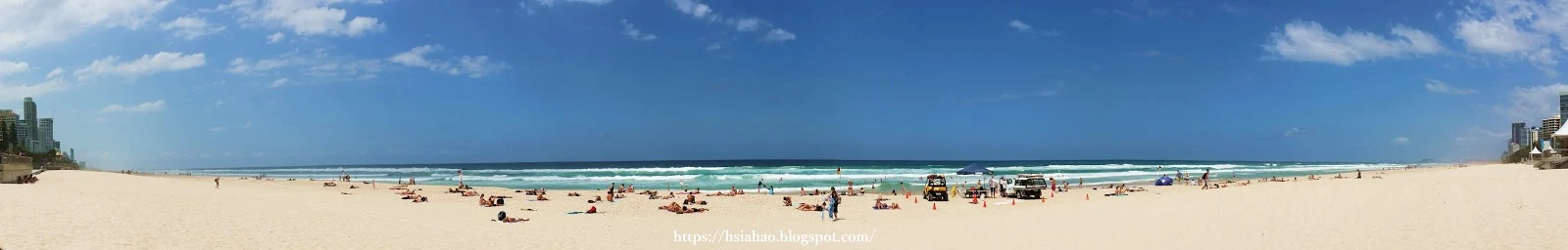 Gold-Coast-Surfers-Paradise-best-top-beaches-attractions-food-Broadbeach-Burleigh-Heads-things to do-places-travel-Queensland-Australia