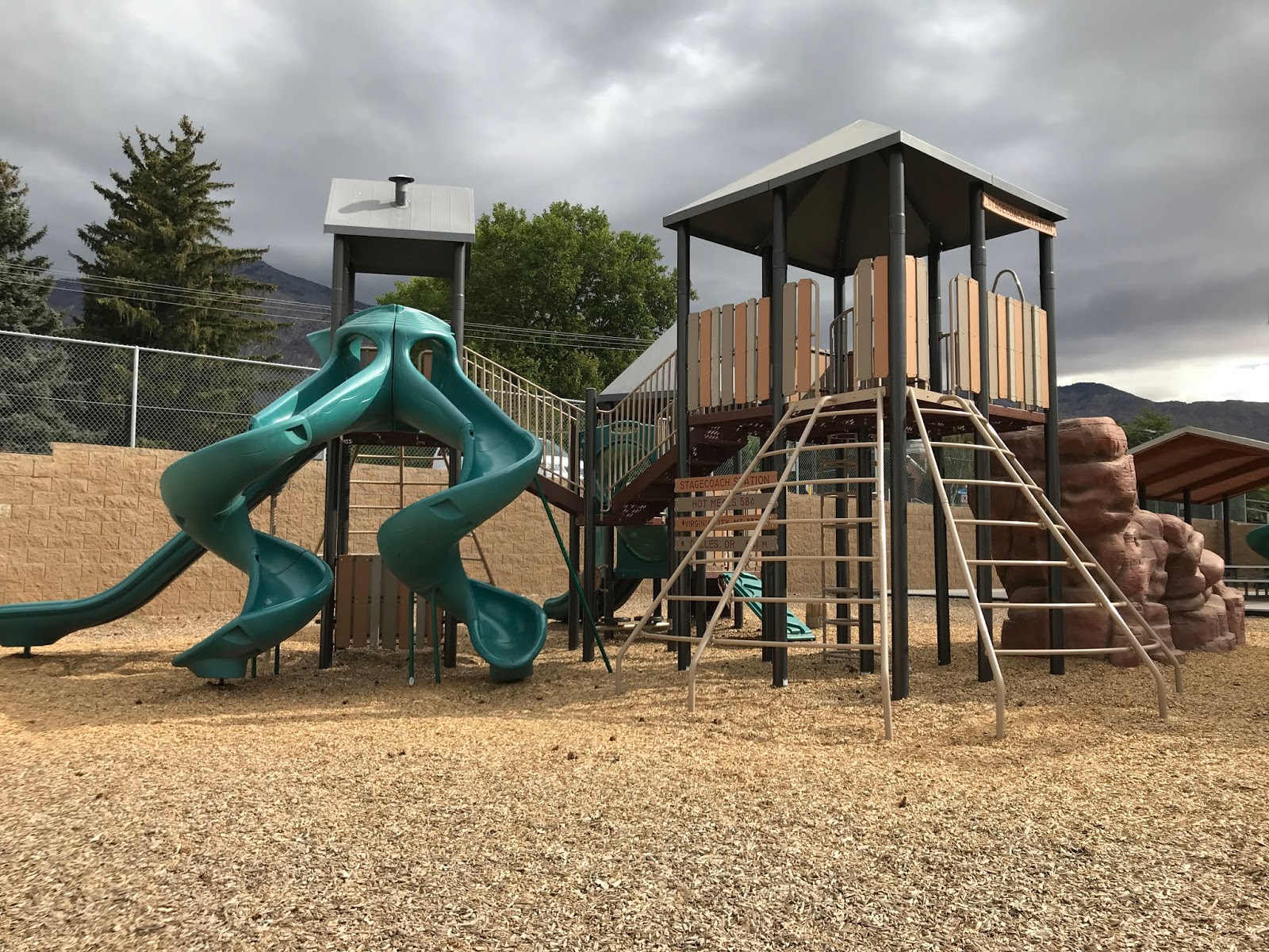 REVIEW OF PLEASANT VIEW PARK, PLEASANT VIEW, UT er County Playgrounds