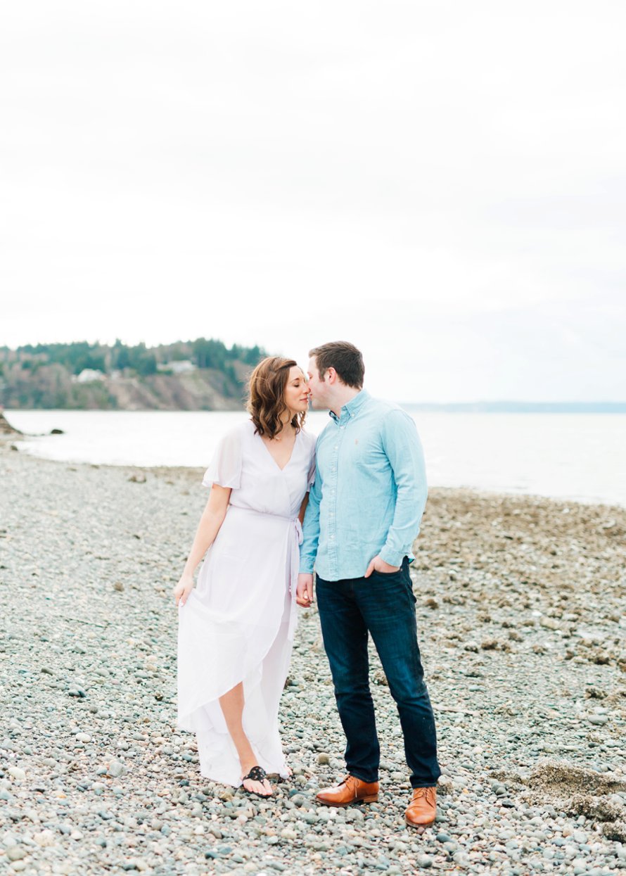 Spring Engagement Session-Waterfront Engagement-Bonney Lake Wedding Photographer-Something Minted Photography