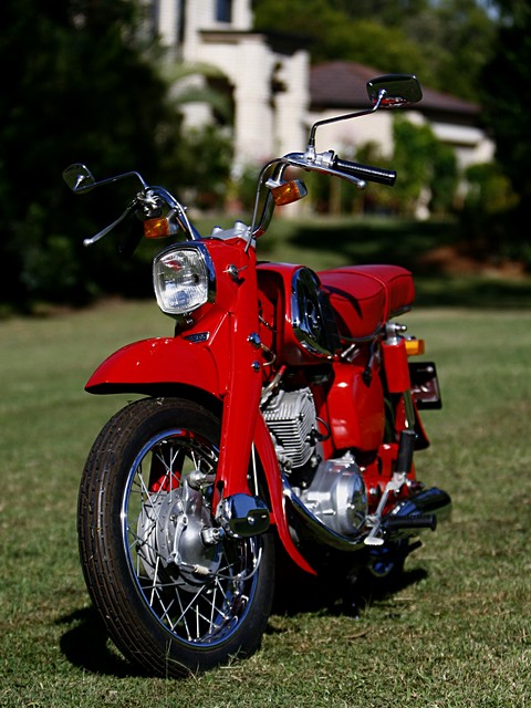 SHOTZphoto: Lyndon Adams and his Honda C92 Benly