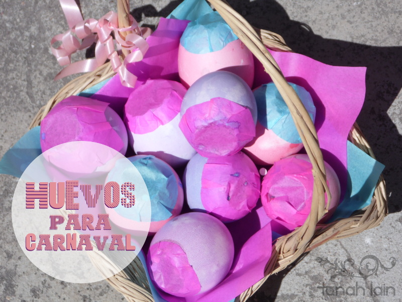 Cascarones de huevo rellenos de confeti