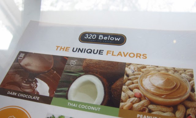 320 Below - Liquid Nitrogen Ice-Cream!