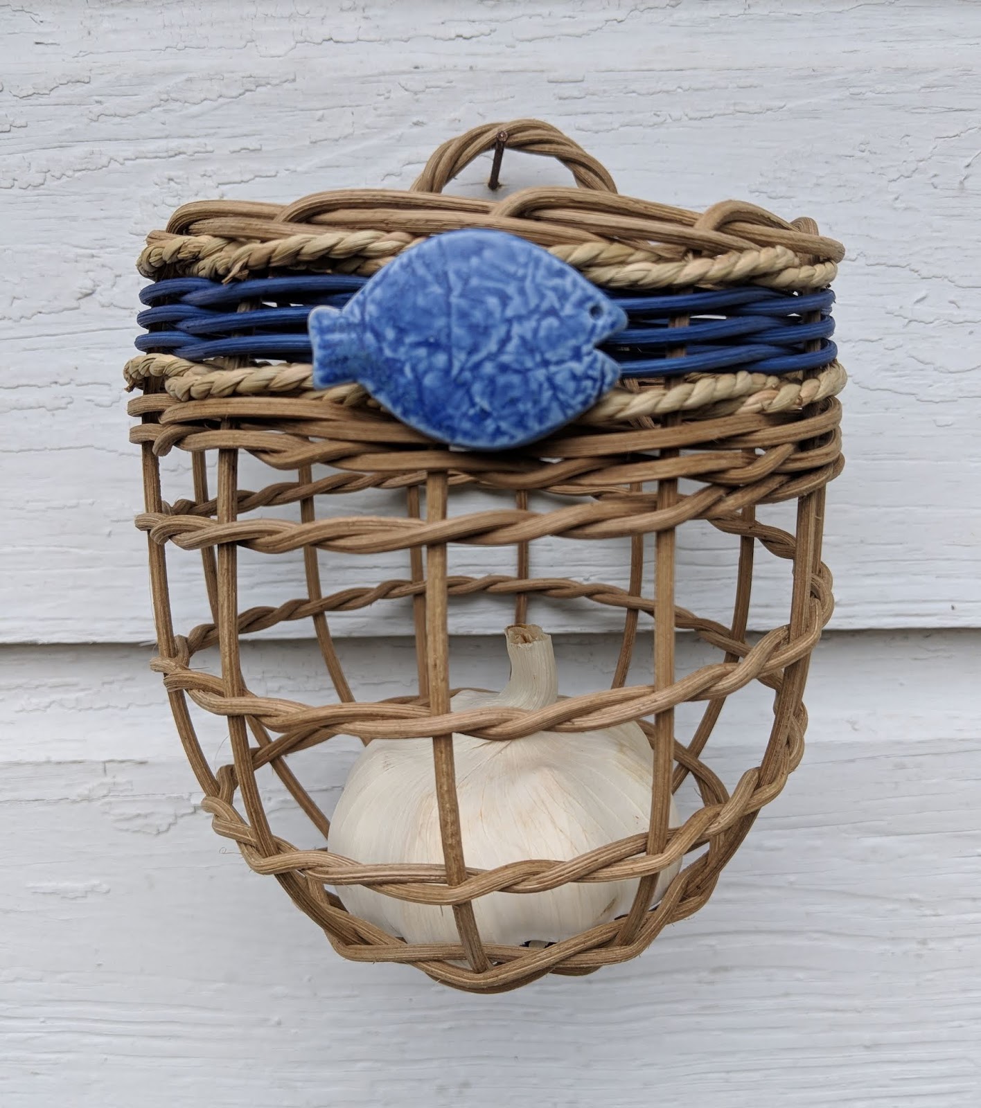 JIM FINEMAN FISH and SHELL GARLIC BASKETS