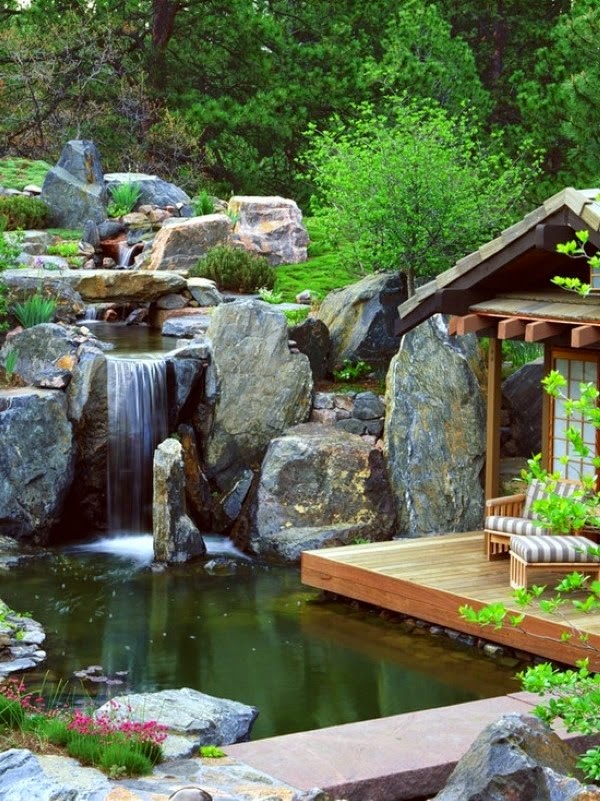 A relaxing garden and backyard waterfalls