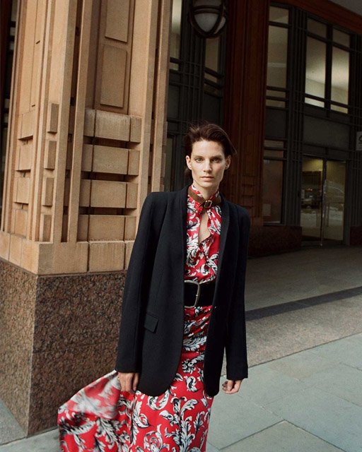 19 Chloe%25CC%2581 Shawl Lapel Wool Blend Blazer Как выбрать качественный пиджак женский