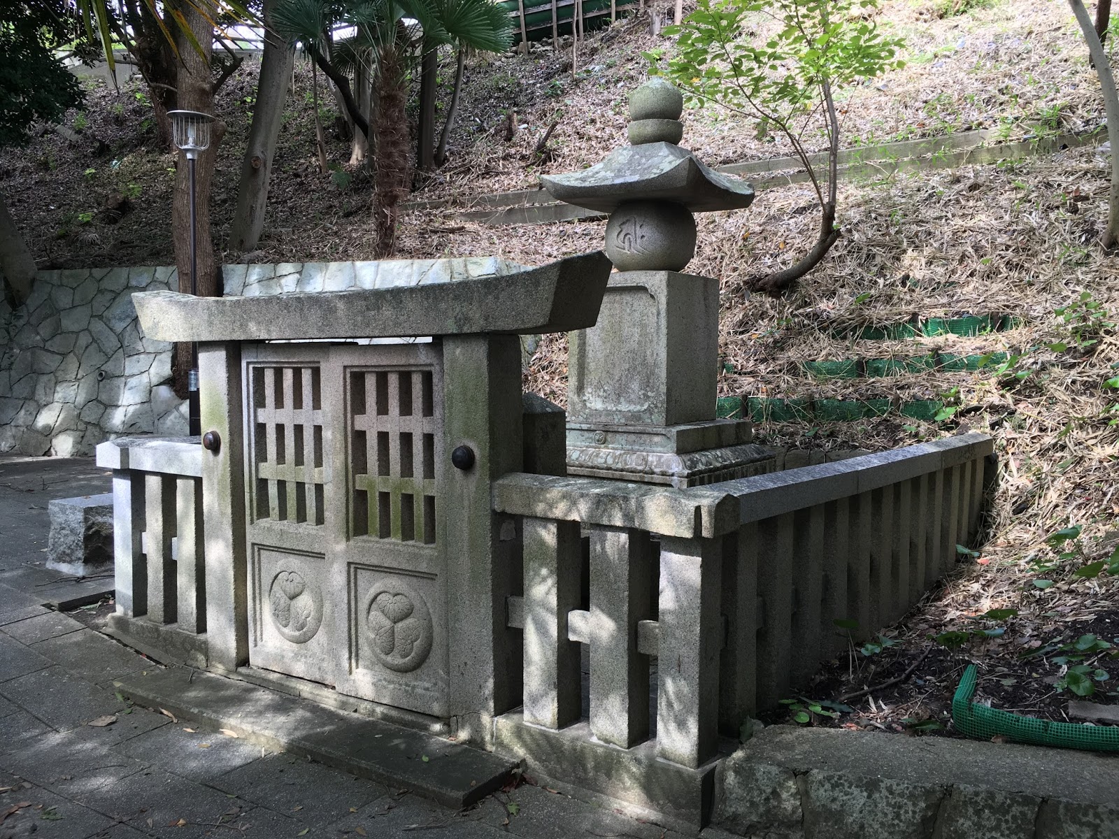 松平斉韶（まつだいら なりつぐ）墓マイラーが行く。