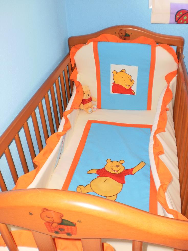 HABITACIONES BEBE: Habitacion Winnie pooh (Soraya)