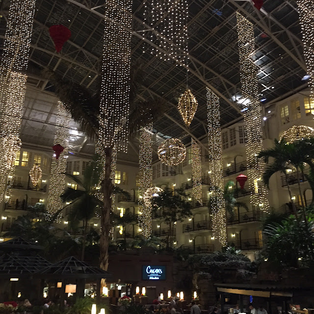 An Opryland Christmas Extravaganza