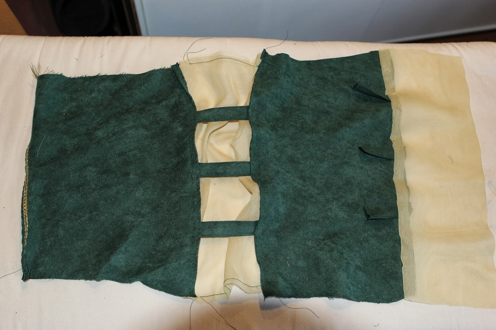 Stitching It Up: Merida Brave Costume Tutorial