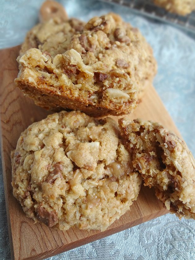 Brown Butter Toasted Coconut & Toffee Cookies Brown Butter Toasted Coconut & Toffee Cookies