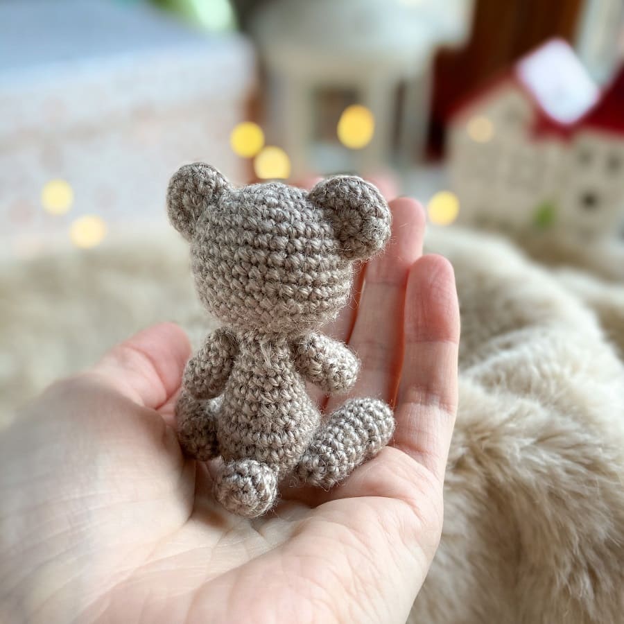 Crochet tiny toy bear