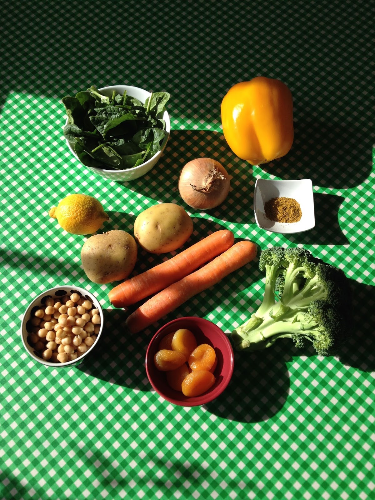 Tallore Groentetajine met couscous van broccoli