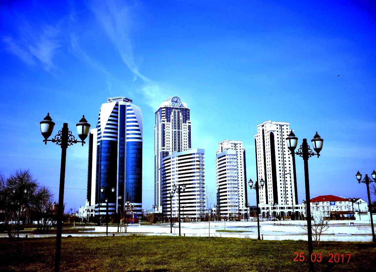 комплекс высоток грозный сити. грозный сити проект. грозный сити 2 ахмат башня. высотки чечни в грозном. высотный комплекс грозный сити чеченская республика.